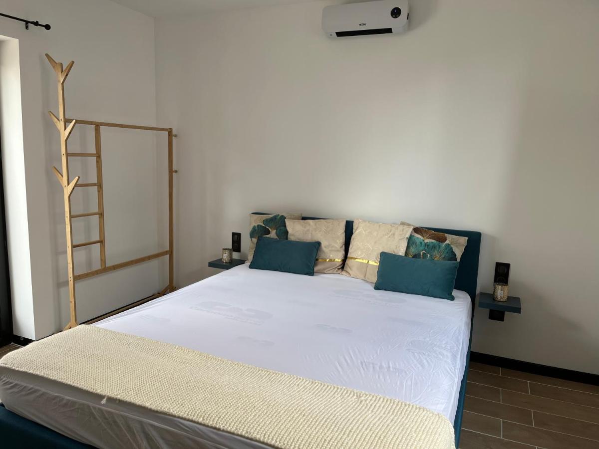 Logement De Charme - W&B House Dorlisheim エクステリア 写真